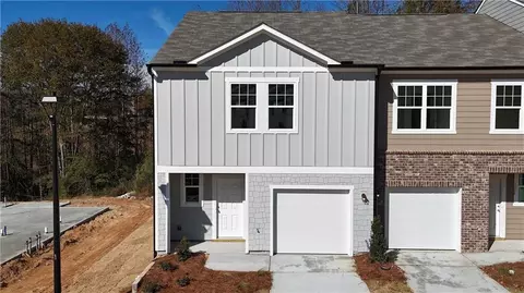 1047 Lucienne Blvd, Auburn, GA 30011