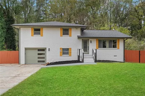 3991 Lindsey Dr, Decatur, GA 30035