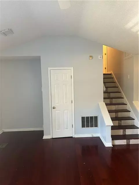 35 Hampton Oaks Dr, Hampton, GA 30228 photo 5