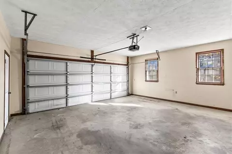 2075 Pinewood Dr, Covington, GA 30016 photo 31