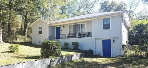 2815 New Clinton Rd, Macon, GA 31211