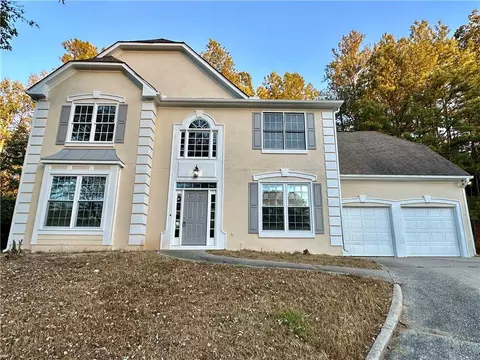 355 Bordeaux Ct SW, Atlanta, GA 30331