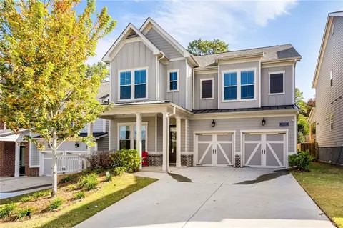 1035 Penny Ln, Roswell, GA 30076