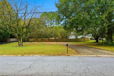 4791 Jamerson Forest Cir, Marietta, GA 30066