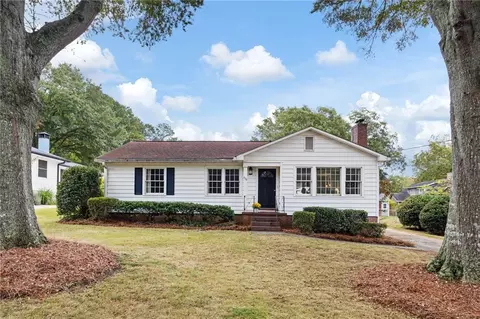 630 Etowah Dr NE, Marietta, GA 30060