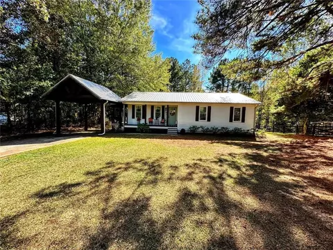 28 Hickory Trl, Temple, GA 30179
