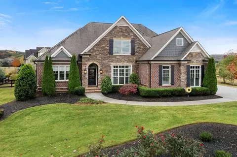34 River Shoals Dr SE, Cartersville, GA 30120