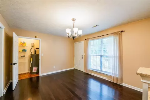 Living - 61 Freeman Rd, Lagrange, GA 30240 photo 6 of 7