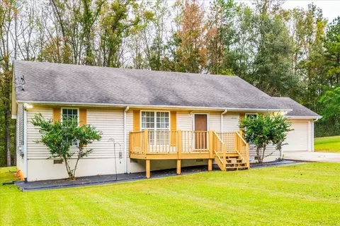 Exterior - 61 Freeman Rd, Lagrange, GA 30240 photo 2 of 12