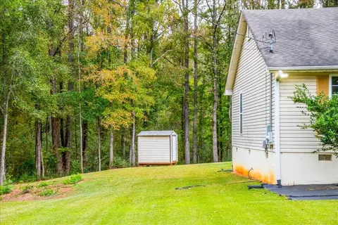 Exterior - 61 Freeman Rd, Lagrange, GA 30240 photo 7 of 12