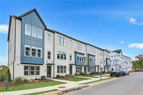 2633 Camphor Xing SE #84, Smyrna, GA 30080