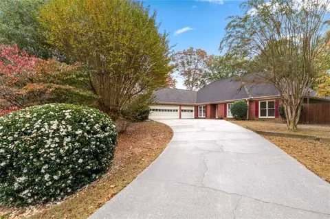 2985 Ashton Pointe Cir, Dacula, GA 30019