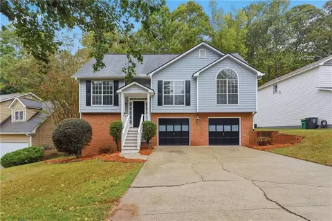 5650 Princeton Oaks Dr, Sugar Hill, GA 30518