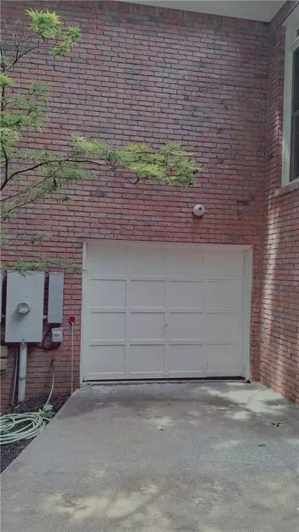 Exterior - 3978 Devonshire Dr, Marietta, GA 30066 photo 10 of 10