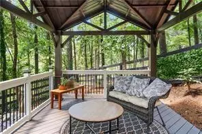 Exterior - 3978 Devonshire Dr, Marietta, GA 30066 photo 9 of 10
