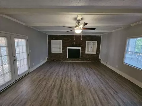 Living - 2858 Davidson Dr, Lithonia, GA 30058 photo 3 of 5