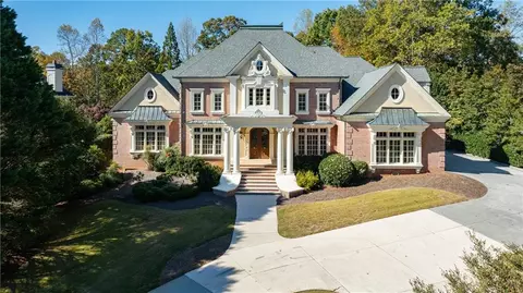 9390 Colonnade Trl, Alpharetta, GA 30022