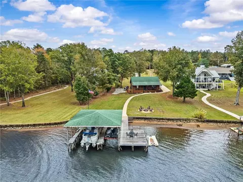 851 Jamesway Dr, Sparta, GA 31087