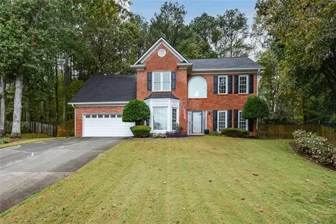 1516 Shadow Ridge Cir, Woodstock, GA 30189