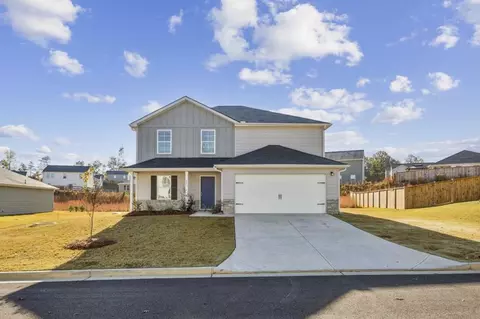 521 Pemberton St, Euharlee, GA 30145