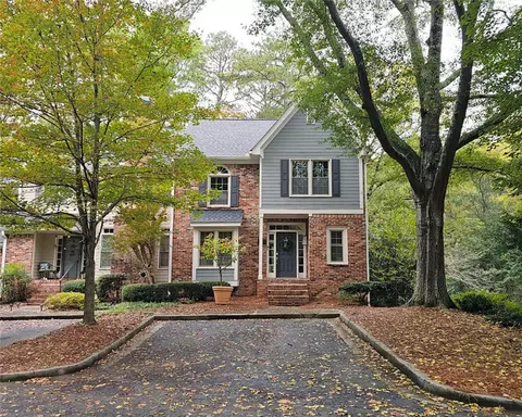 100 River Ridge Ln, Roswell, GA 30075