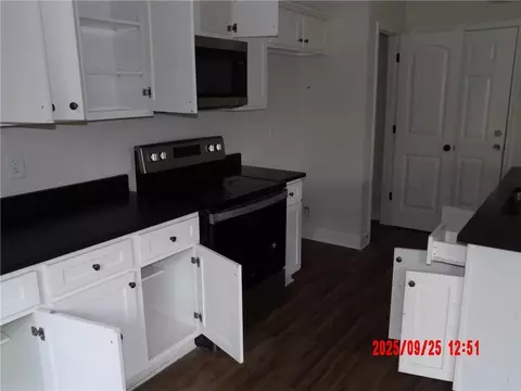 240 Sugar Maple Dr, Cornelia, GA 30531 photo 5