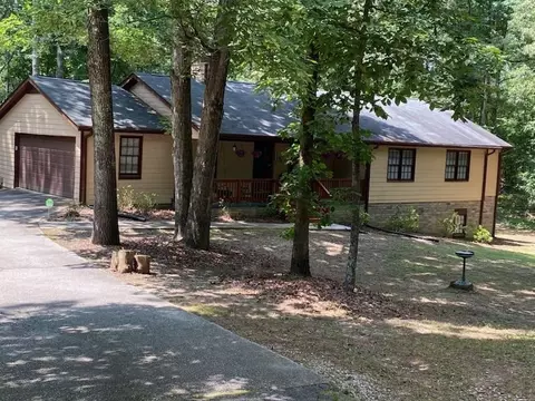 4470 E Fairview Rd SW, Stockbridge, GA 30281