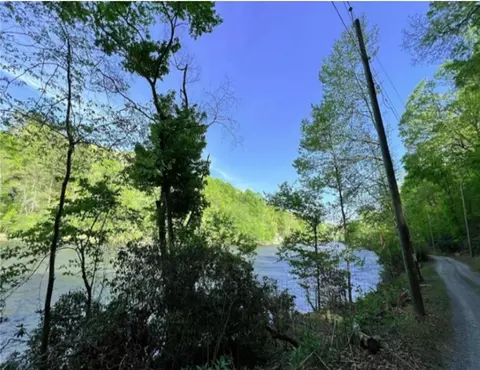 0 Riveredge Ln, Ellijay, GA 30540
