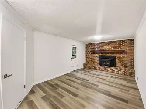 Living - 2217 Willoby Ct, Morrow, GA 30260 photo 5 of 5