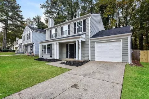 1344 Mill Lake Cir, Stone Mountain, GA 30088