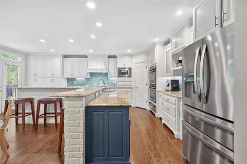 Kitchen - 909 Pathview Ct, Dacula, GA 30019 photo 1 of 6