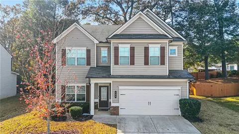 208 Evergreen Way, Loganville, GA 30052