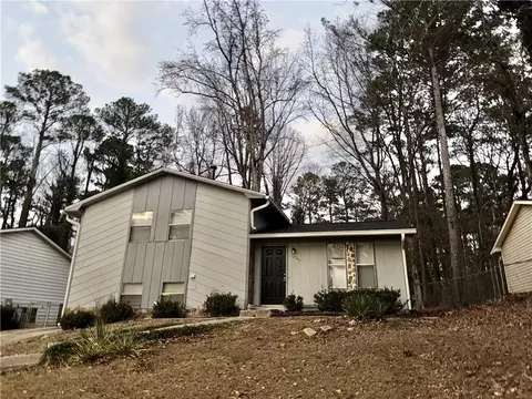 2347 Fairway Cir SW, Atlanta, GA 30331