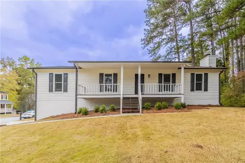 2381 Lakeside Pl SW, Marietta, GA 30008