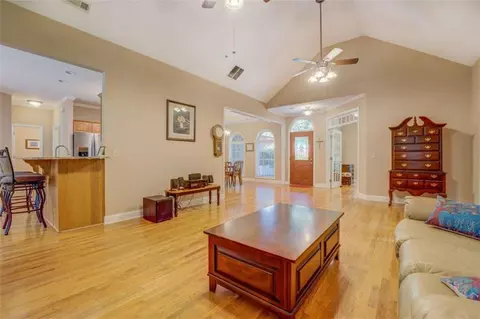 1041 Flat Rock, Covington, GA 30014 photo 8