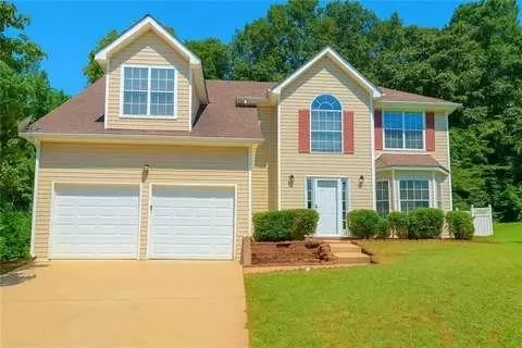 3203 Lower Creek Dr, Douglasville, GA 30135