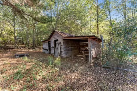Exterior - 3089 Hwy 17 Alt, Toccoa, GA 30577 photo 16 of 23