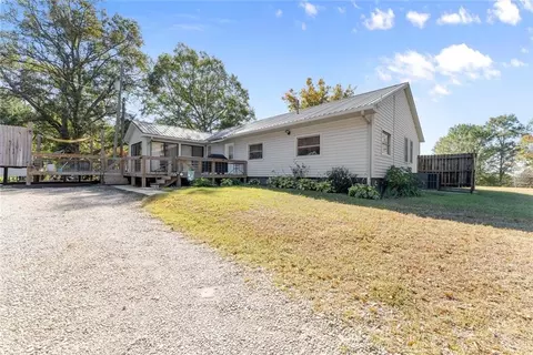 Exterior - 3089 Hwy 17 Alt, Toccoa, GA 30577 photo 17 of 23