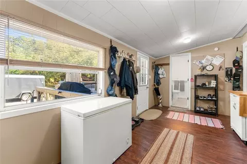 Entry Way - 3089 Hwy 17 Alt, Toccoa, GA 30577 photo 3 of 3