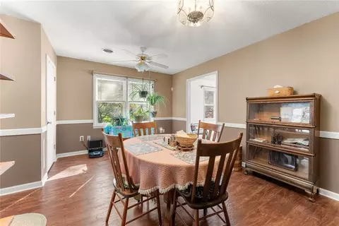 Dining - 3089 Hwy 17 Alt, Toccoa, GA 30577 photo 2 of 2