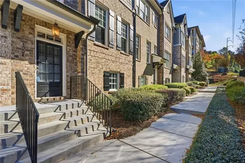 4008 Chastain Preserve Way NE, Atlanta, GA 30342