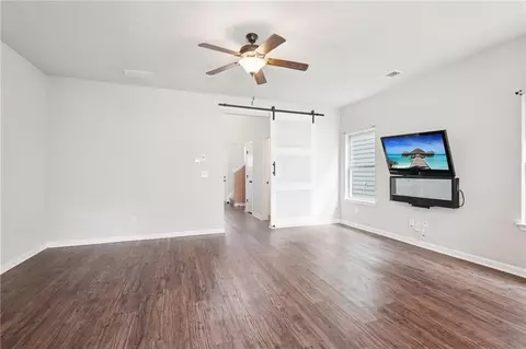 Living - 11917 Brightside Pkwy, Hampton, GA 30228 photo 2 of 11