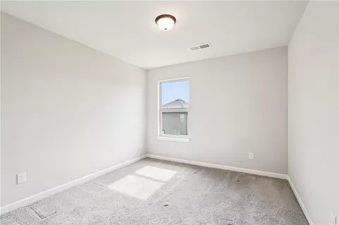 Bedroom - 11917 Brightside Pkwy, Hampton, GA 30228 photo 6 of 11
