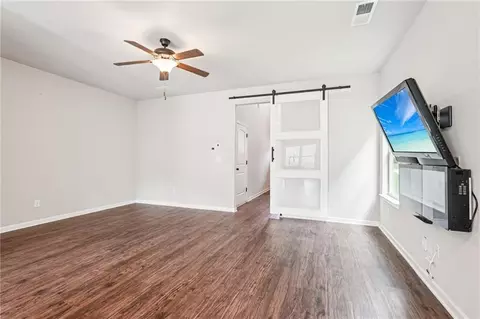 Living - 11917 Brightside Pkwy, Hampton, GA 30228 photo 3 of 11