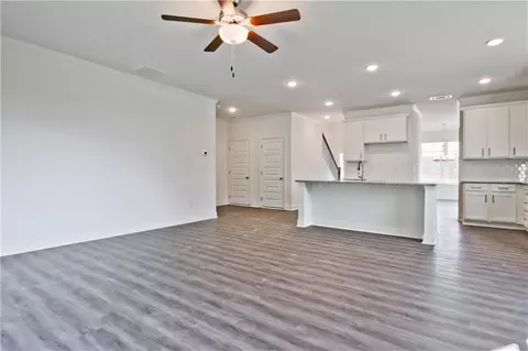 Living - 5985 Spring Way, Stonecrest, GA 30038 photo 3 of 4
