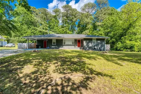 2462 Pate St S, Snellville, GA 30078