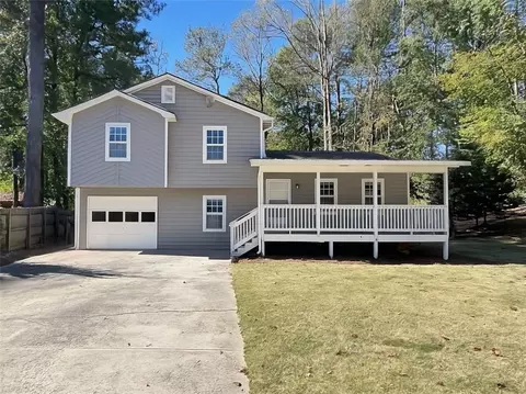 2688 Shetland Ln, Duluth, GA 30096