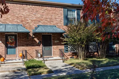5678 Kingsport Dr, Atlanta, GA 30342