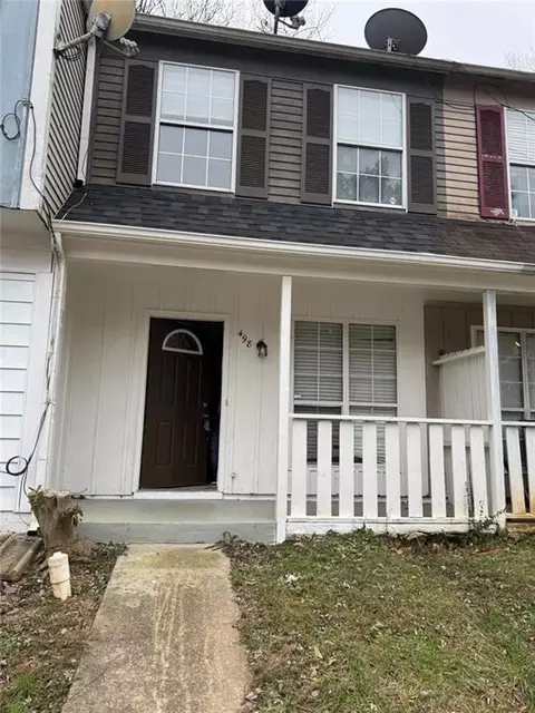 498 Prince Of Wales, Stone Mountain, GA 30083