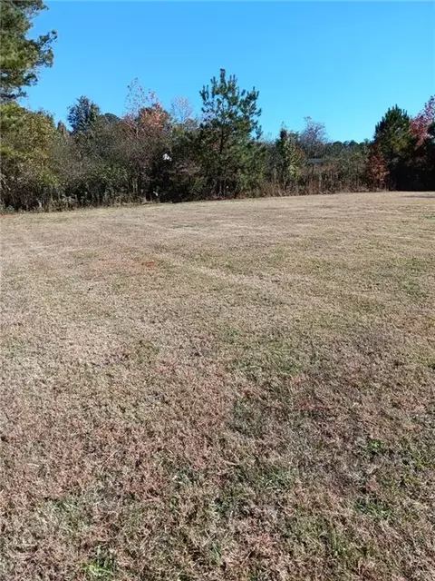 11 Black Rd NE, White, GA 30184 photo 3